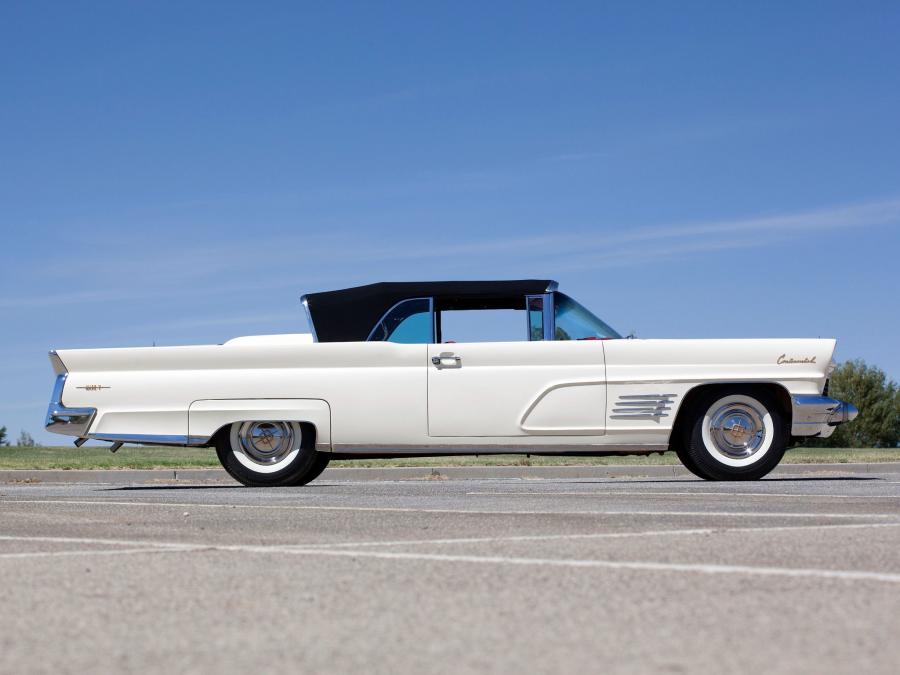  Lincoln Continental Mark V Convertible 1960 года  (фото 7 из 60)